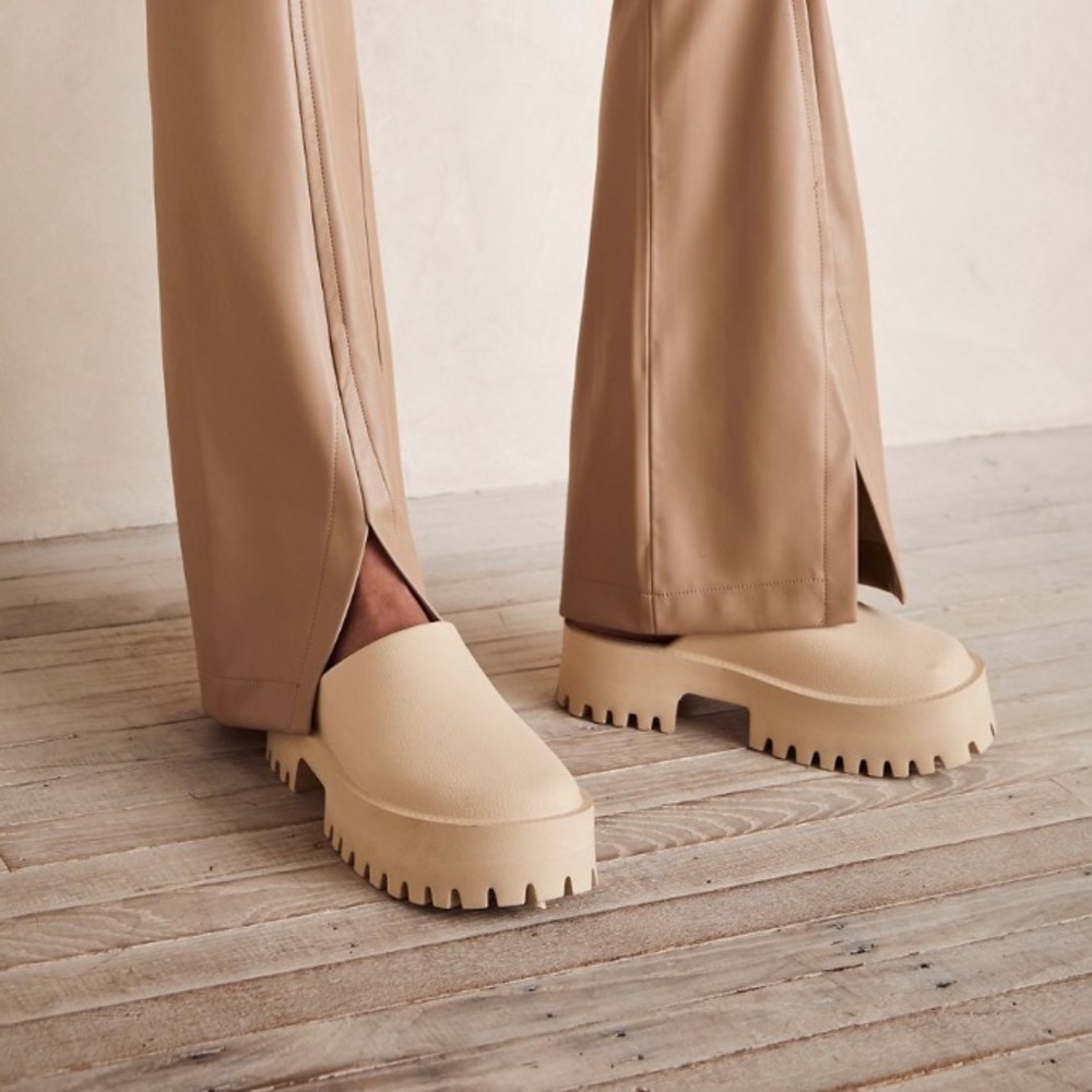 Jeffrey Campbell Bae Platform Clogs